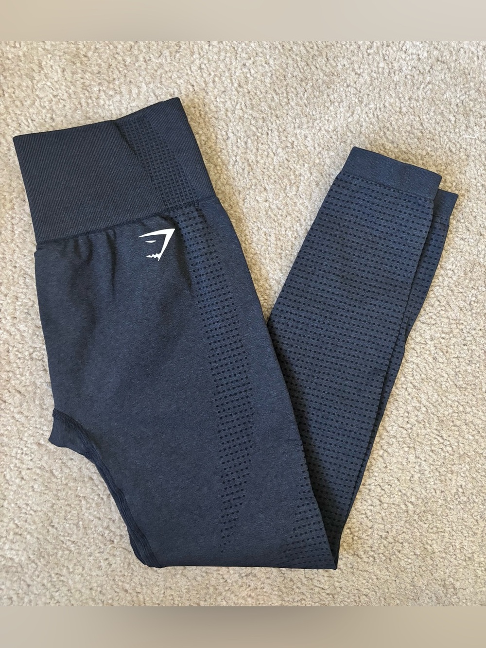 Gymshark Women’s Black Seamless Training Leggings with Logo
